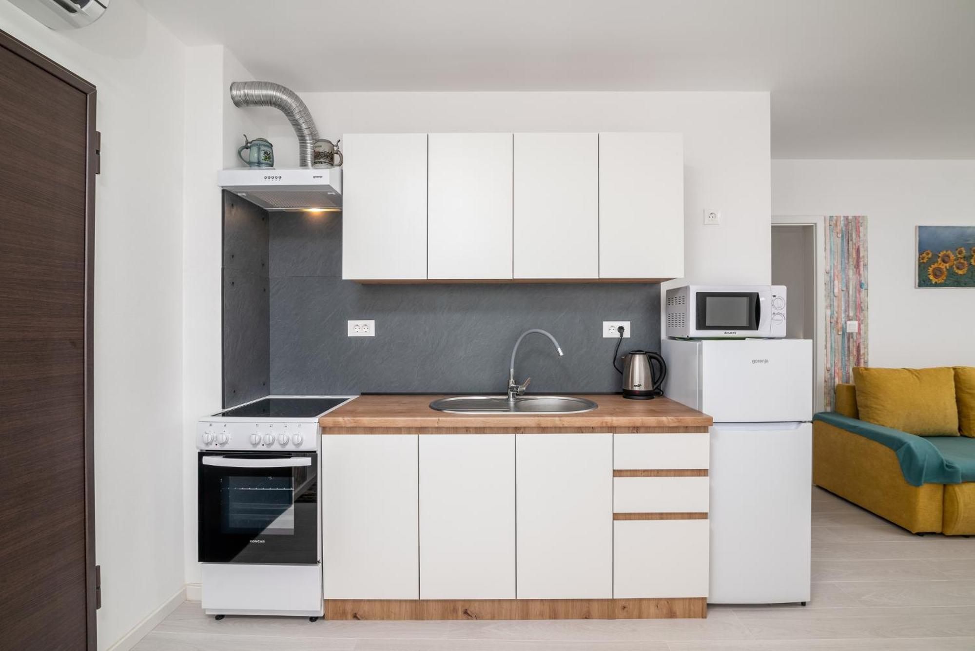 With A Parking Space - 23290 Apartman